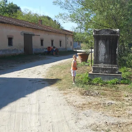 Cascina Di Sotto Çiftlik konaklama *